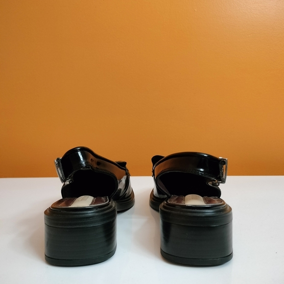 Franco Sarto Black and Tan Patterned Slingback Flats Size 7.5 Medium - Picture 2 of 7